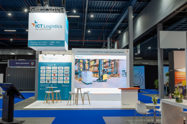 A booth with a large screen

AI-generated content may be incorrect.
